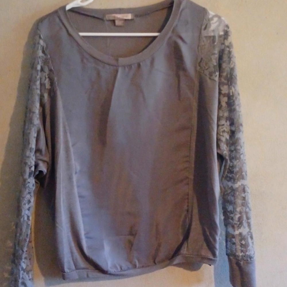 Love21  grey shirt with Satin front and lace sleeves. Size small